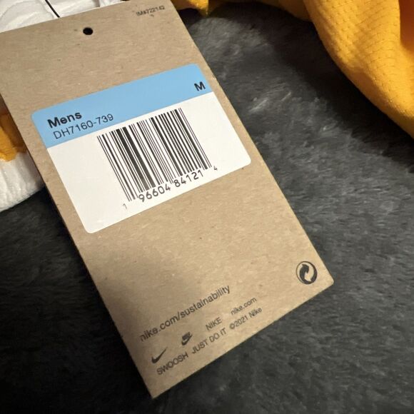 Medium Nike Men's Dri-FIT DNA 3.0 Basketball Shorts DH7160-739 Yellow White - Picture 2 of 9